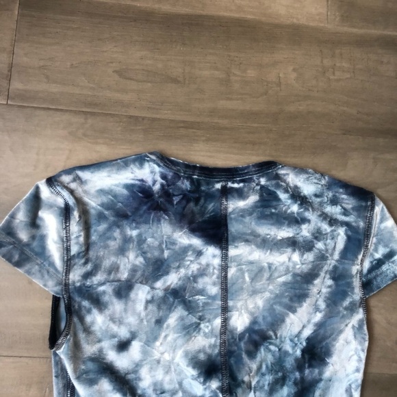 WILFRED Free Aritzia blue velvet Zaylee Tie Dye top size XXS - Picture 5 of 5